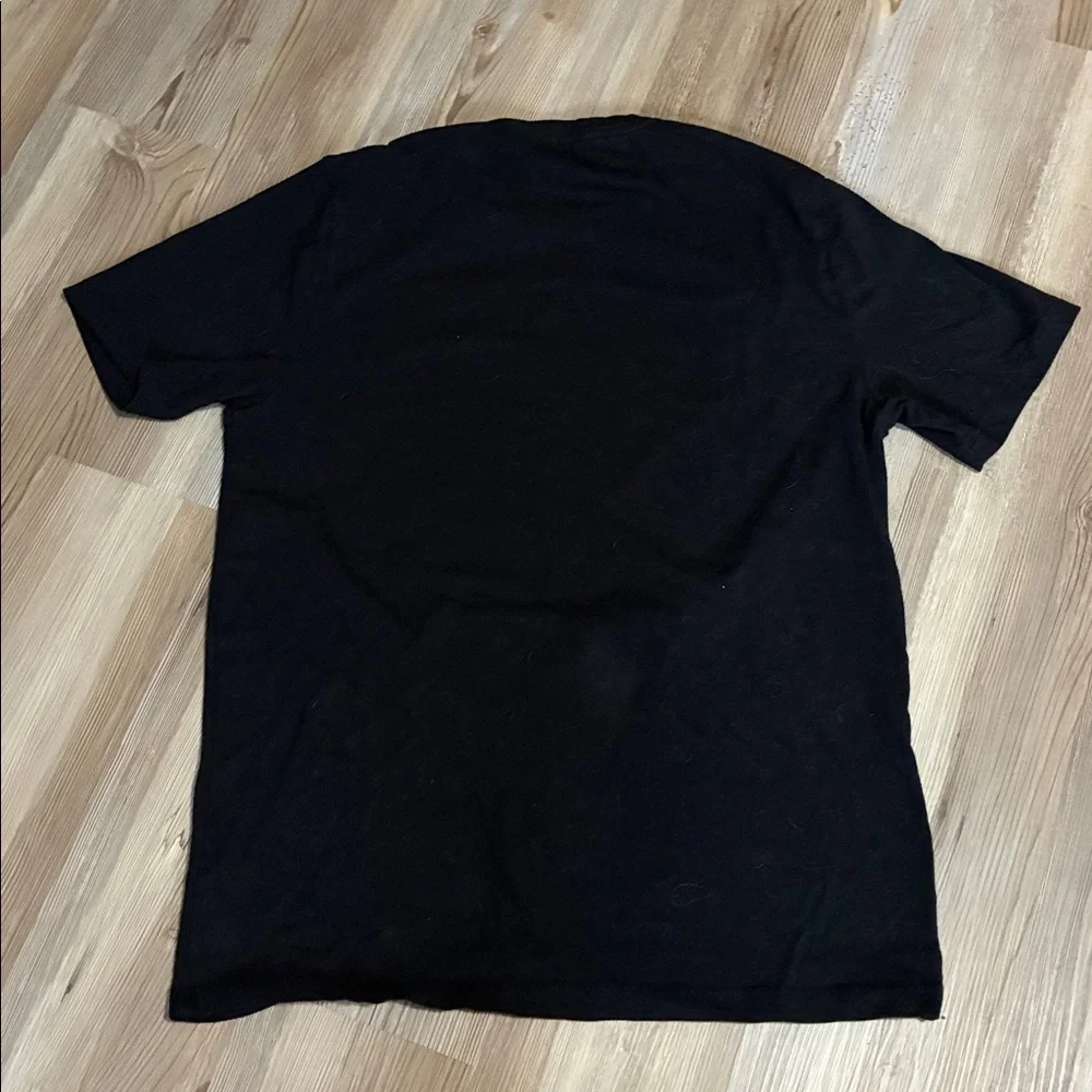 True Religion Men’s Graphic T-shirt Black red Short sleeves Size L NWOT